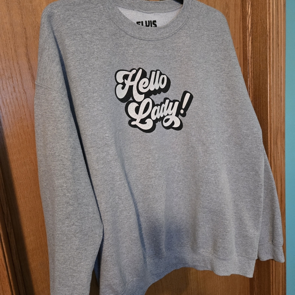 Elvis Duran sweatshirt